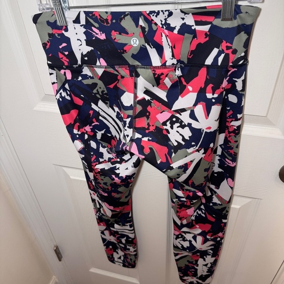 Lululemon Pace Rival Crop - Picture 8 of 12